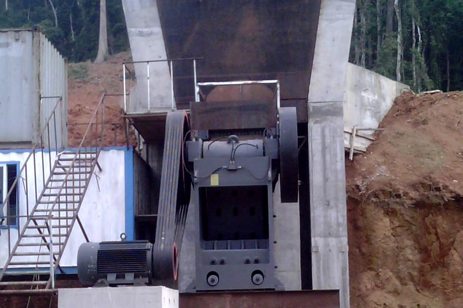 Вертикальная валковая мельница используется для измельчения барита