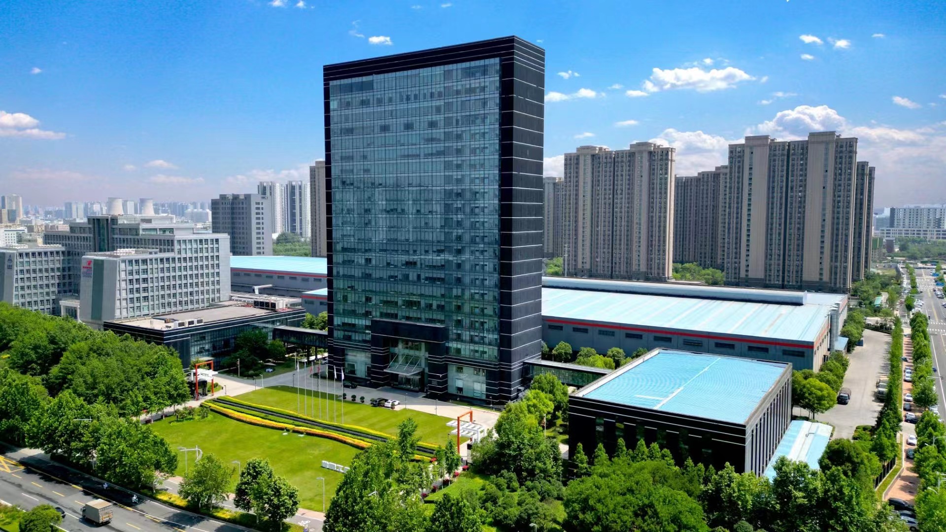 Мобильные дробилки для бетонных отходов способствуют переработке отходов.